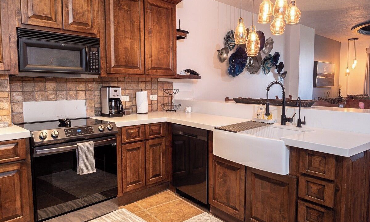 Photo of Kitchen in Sandy Beach