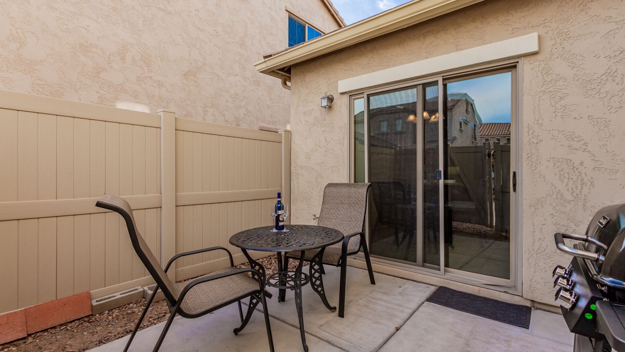 Photo of Outdoor in Paradise Valley Village