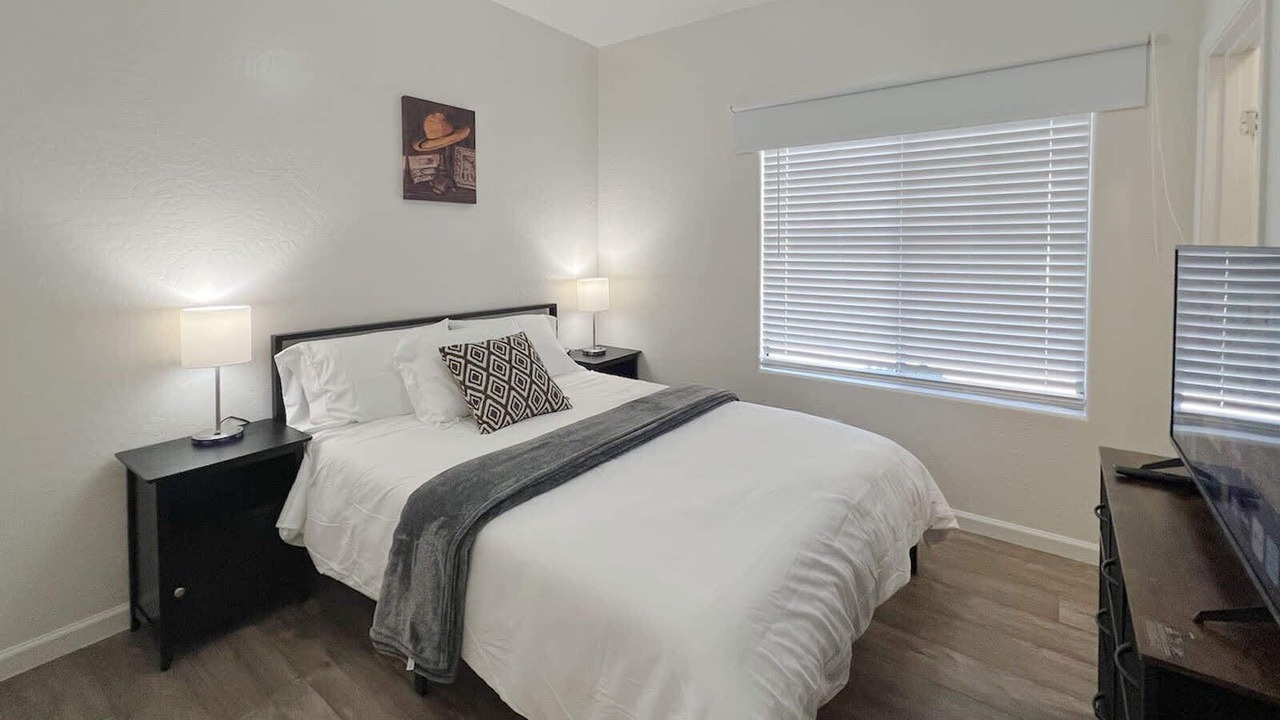 Photo of Bedroom in Glendale