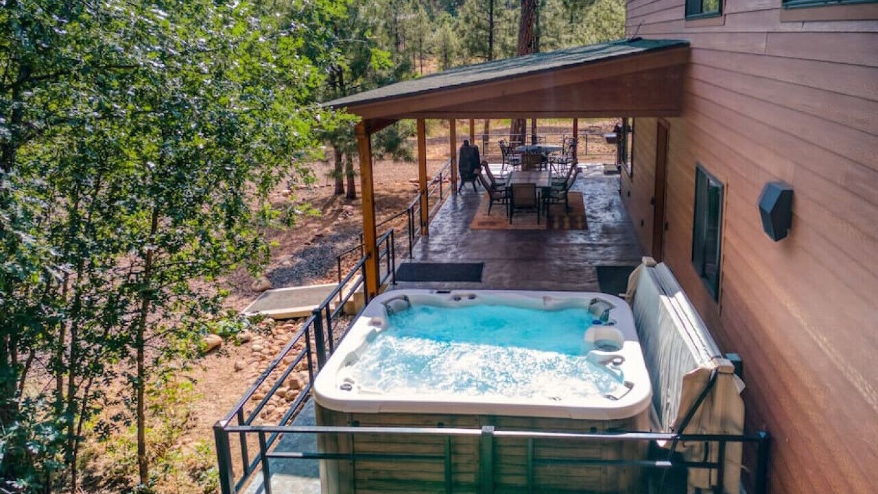 Photo of Outdoor in Clay Springs
