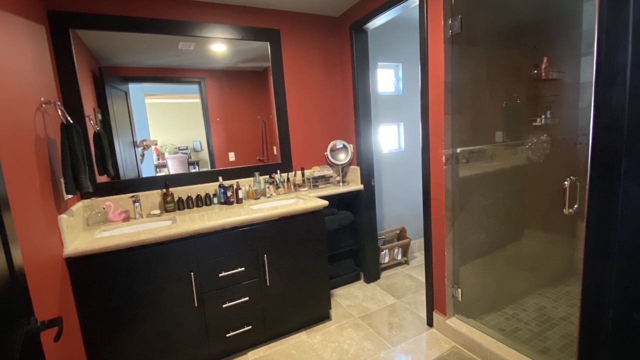 Photo of Bathroom in Primo Tapia