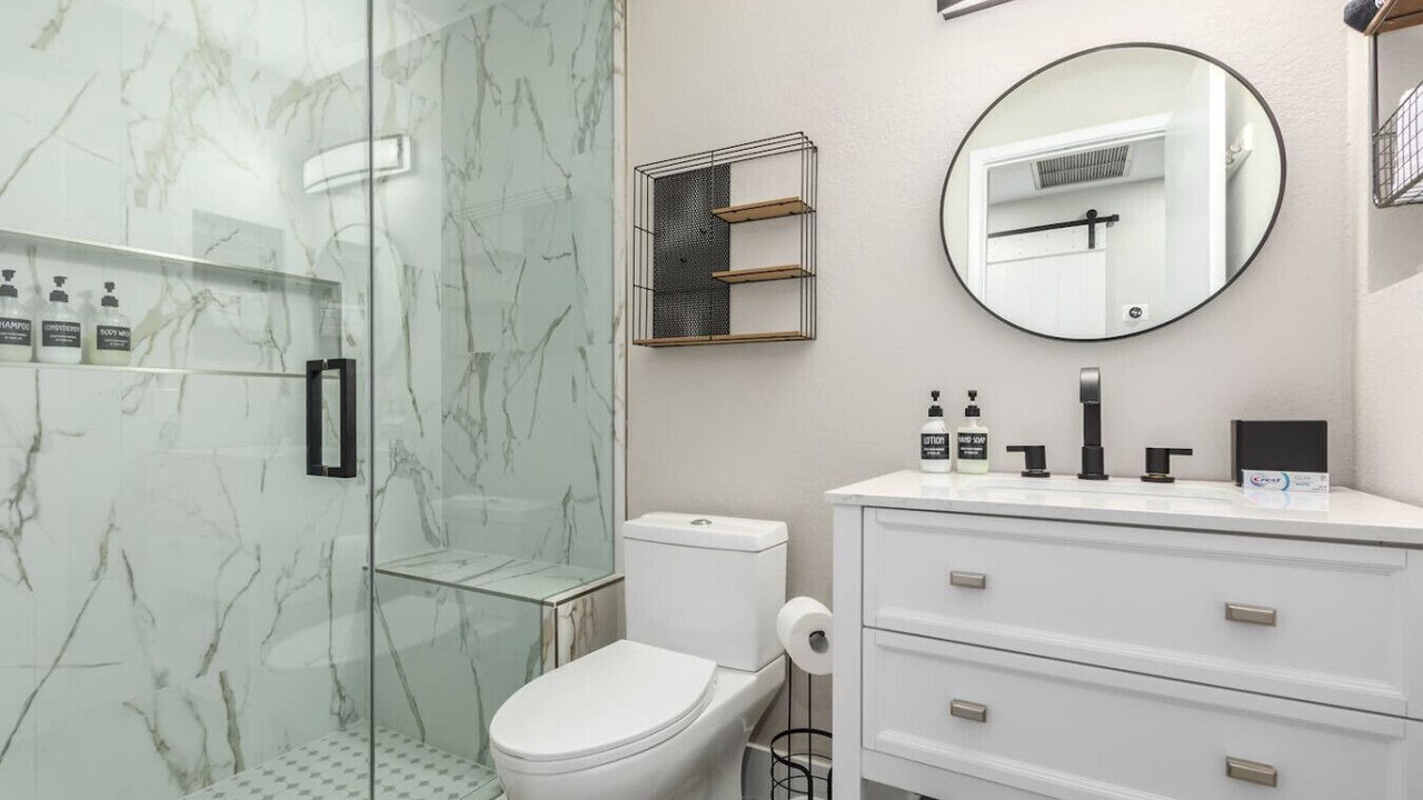 Photo of Bathroom in Paradise Valley Village