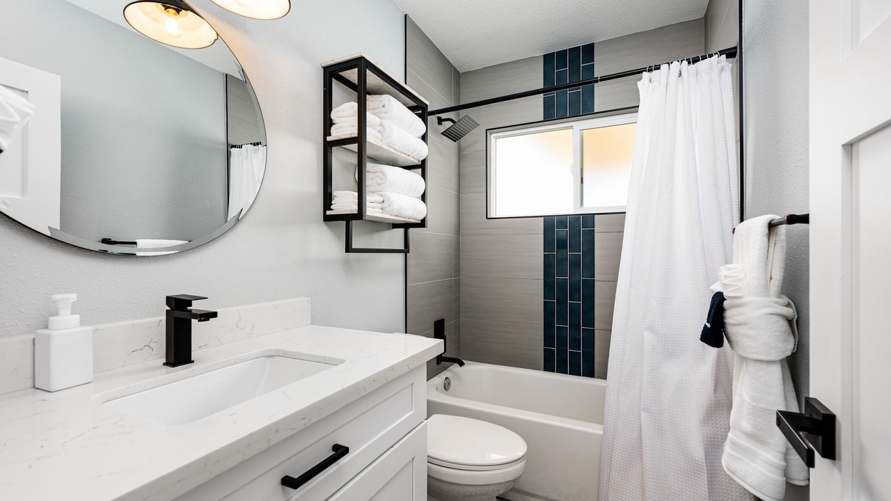Photo of Bathroom in Village Grove