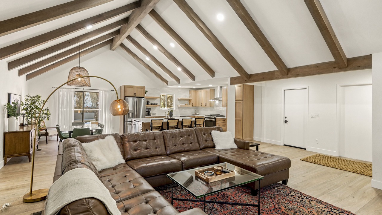 Photo of Livingroom in Flagstaff