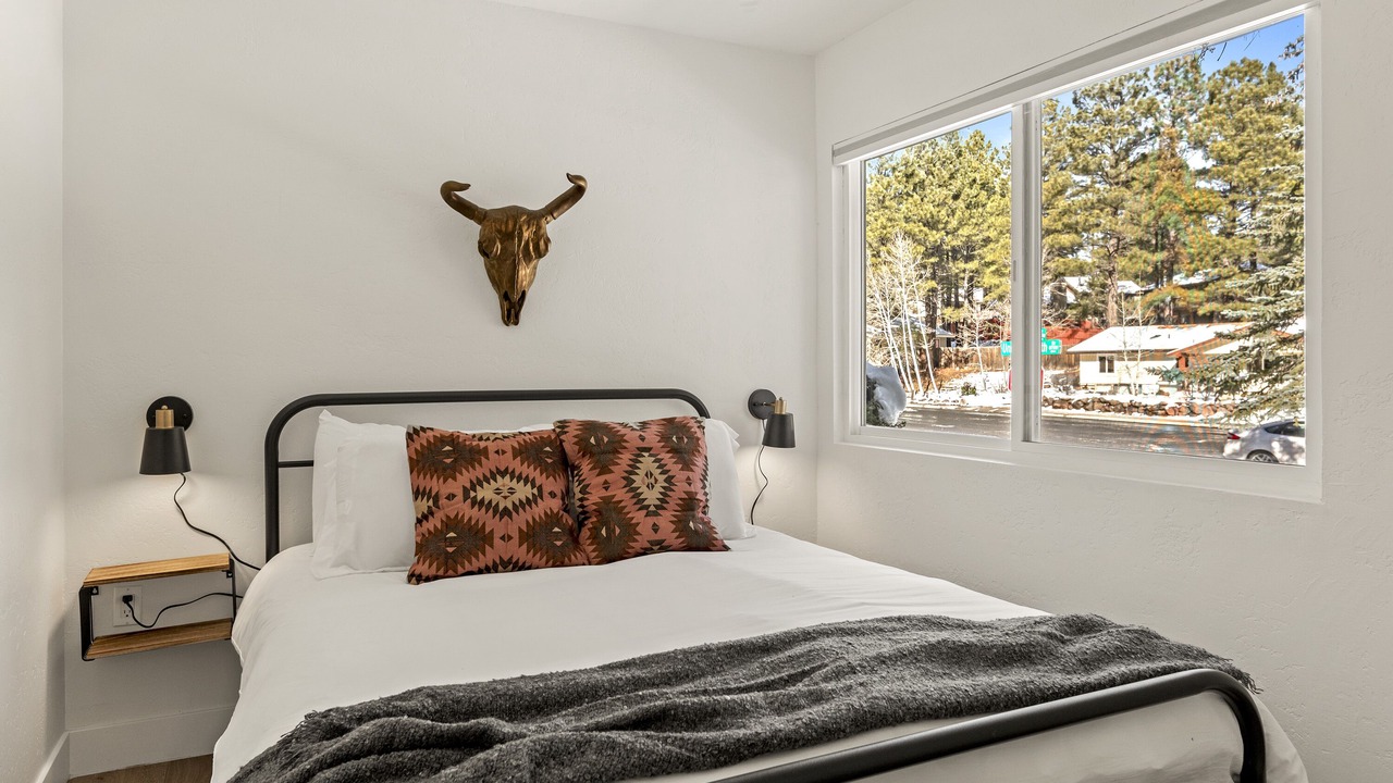 Photo of Bedroom in Flagstaff