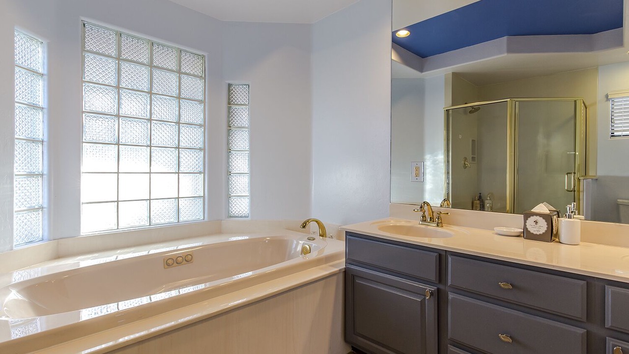 Photo of Bathroom in Tucson Estates