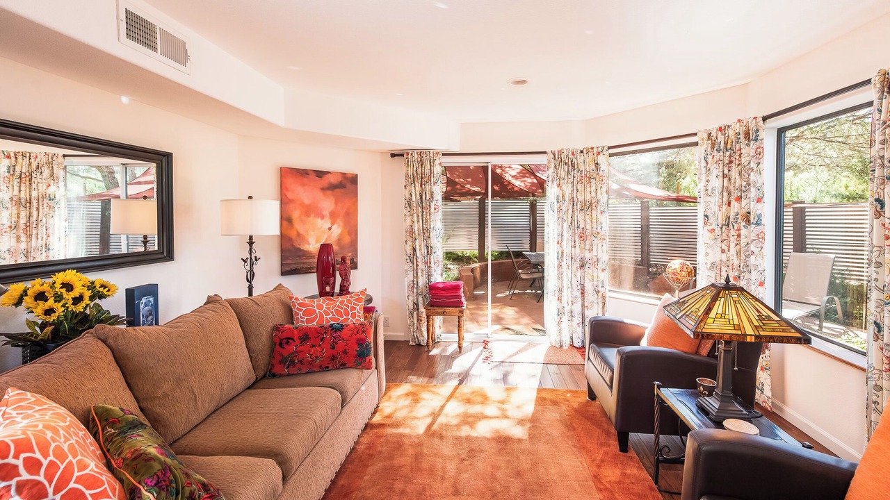 Photo of Livingroom in West Sedona