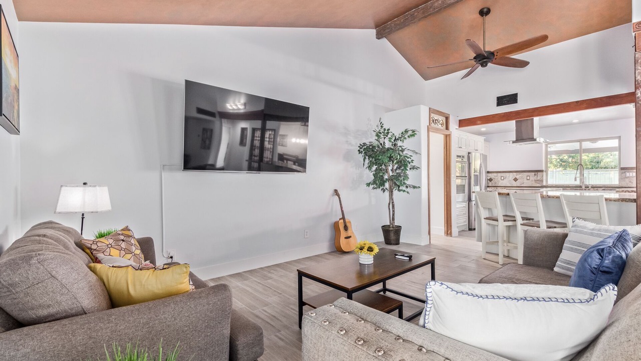 Photo of Livingroom in Glendale