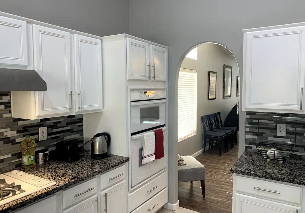Photo of Kitchen in Arrowhead Lakes