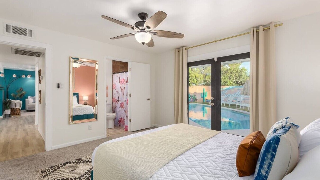 Photo of Bedroom in Scottsdale Estates Nine