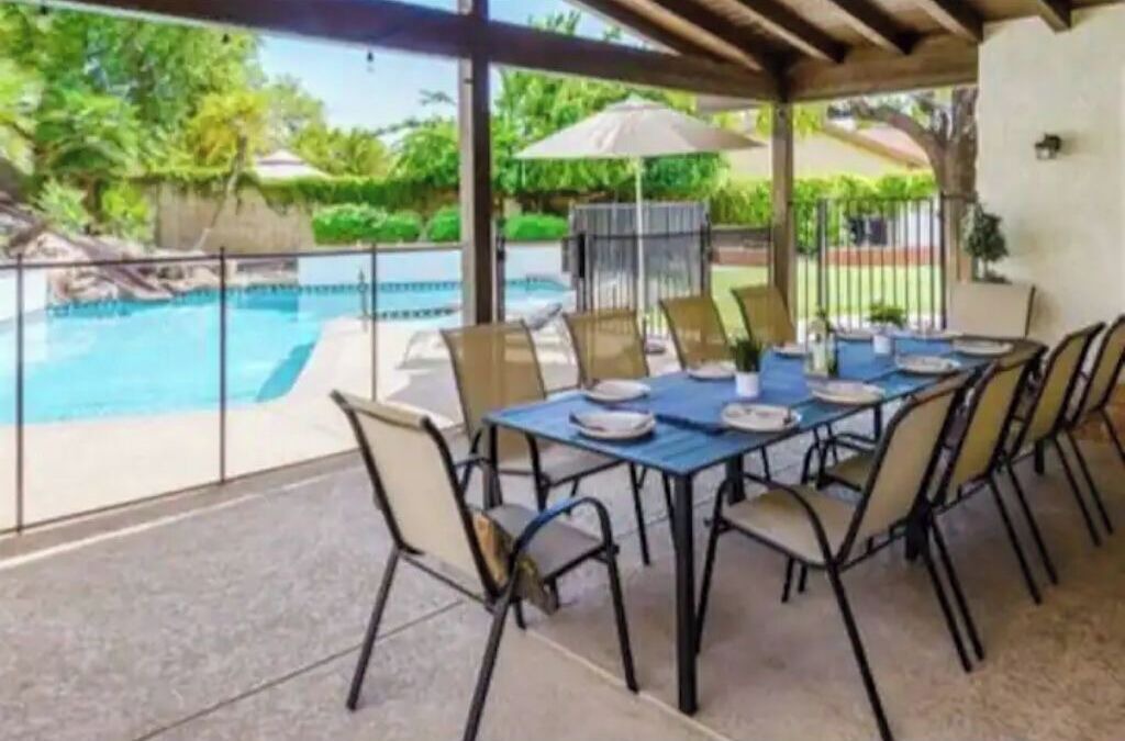 Photo of Outdoor in Paradise Valley Village