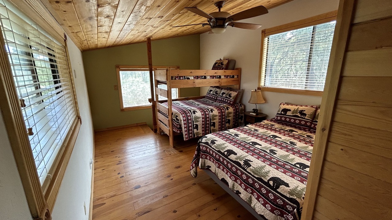 Photo of Bedroom in Crown King