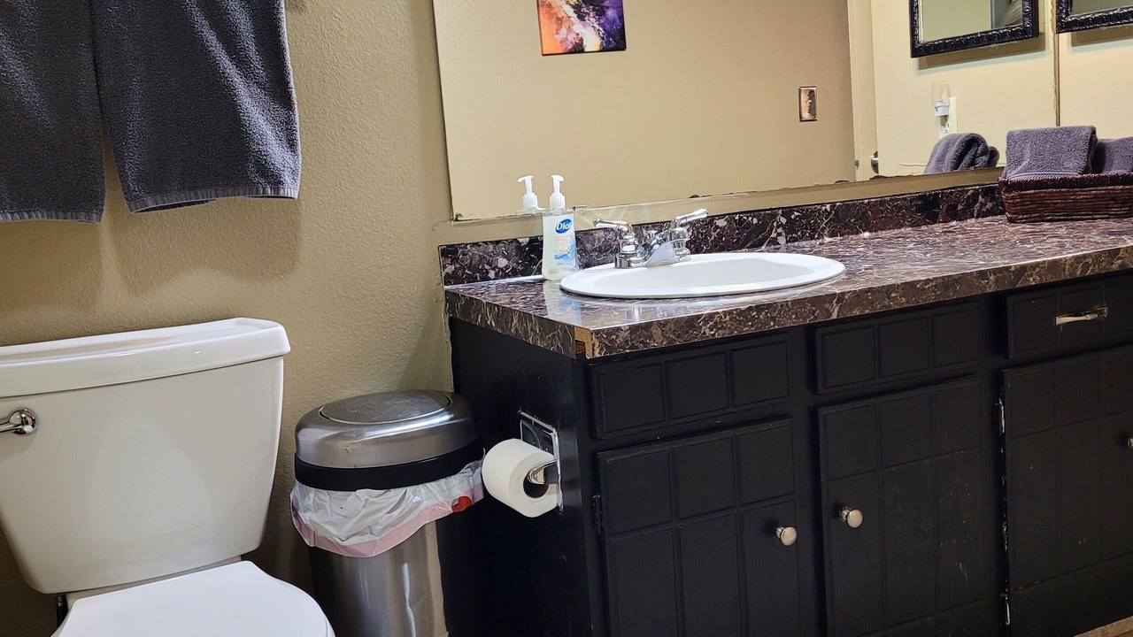 Photo of Bathroom in Tami Estates
