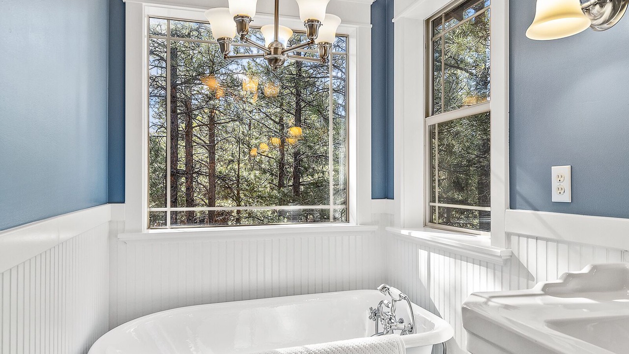 Photo of Bathroom in Ponderosa Trails