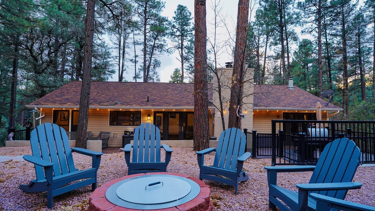 Photo of Patio Balcony in Pine