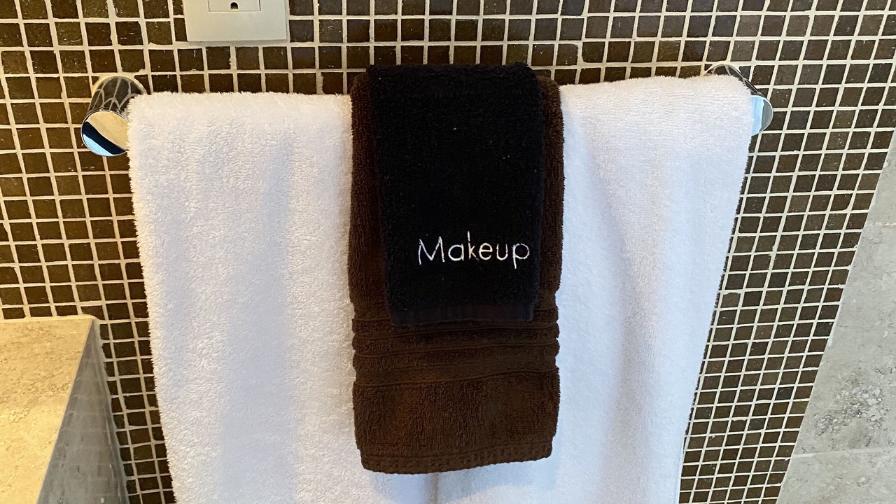 Photo of Bathroom in South Shore Hotel Area