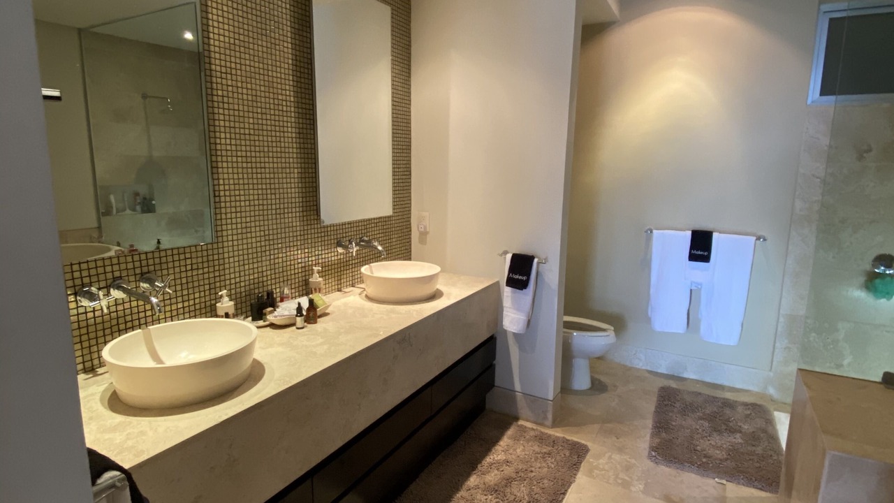 Photo of Bathroom in South Shore Hotel Area