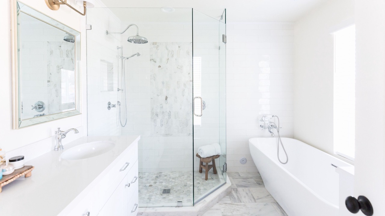 Photo of Bathroom in Village Grove