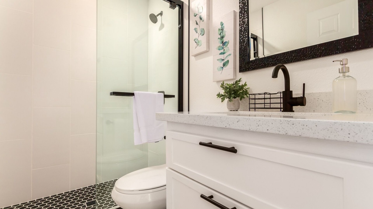 Photo of Bathroom in Papago Parkway