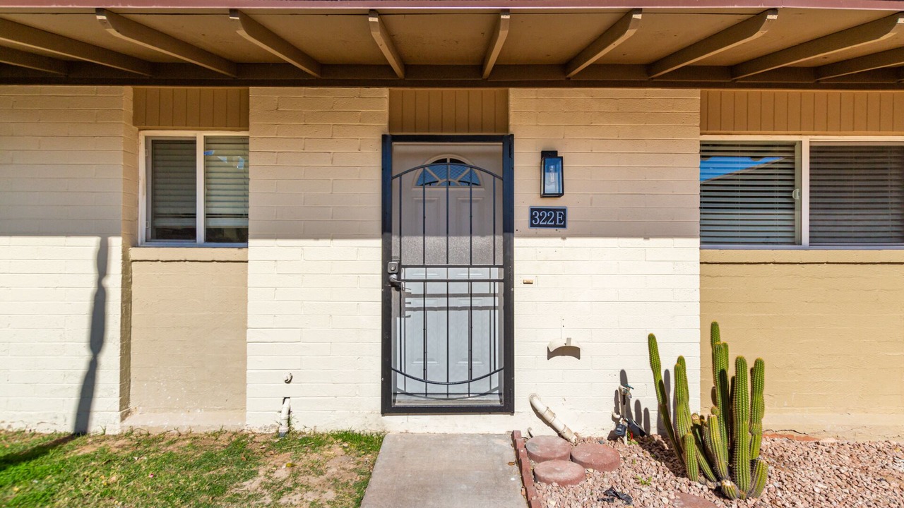 Photo of Outdoor in Papago Parkway