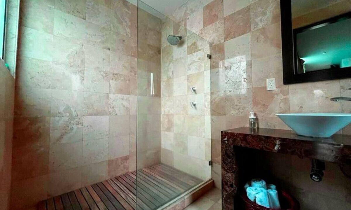 Photo of Bathroom in Hipodromo
