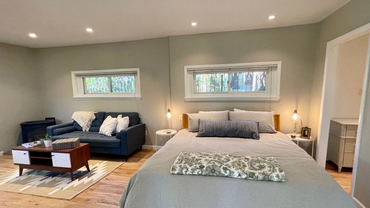 Photo of Bedroom in Cherry Hill