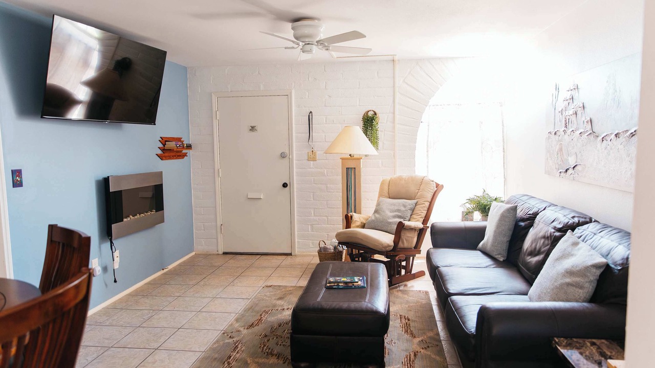 Photo of Livingroom in Tucson Green Valley Townhouse Apartment