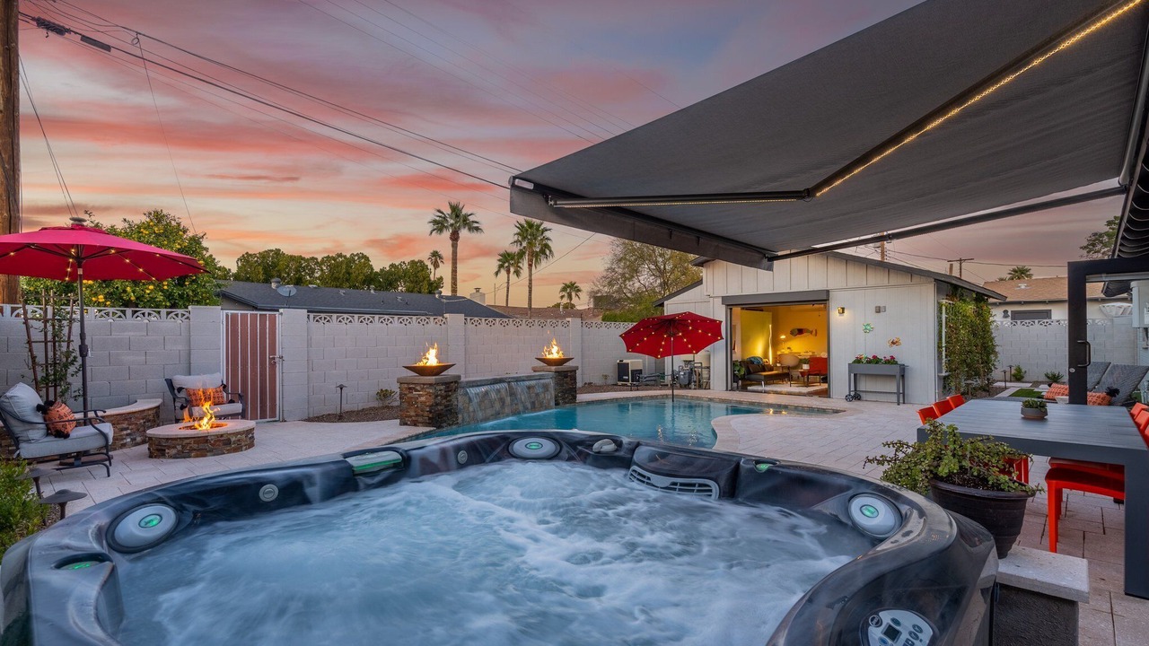 Photo of Patio Balcony in Scottsdale Estates Six