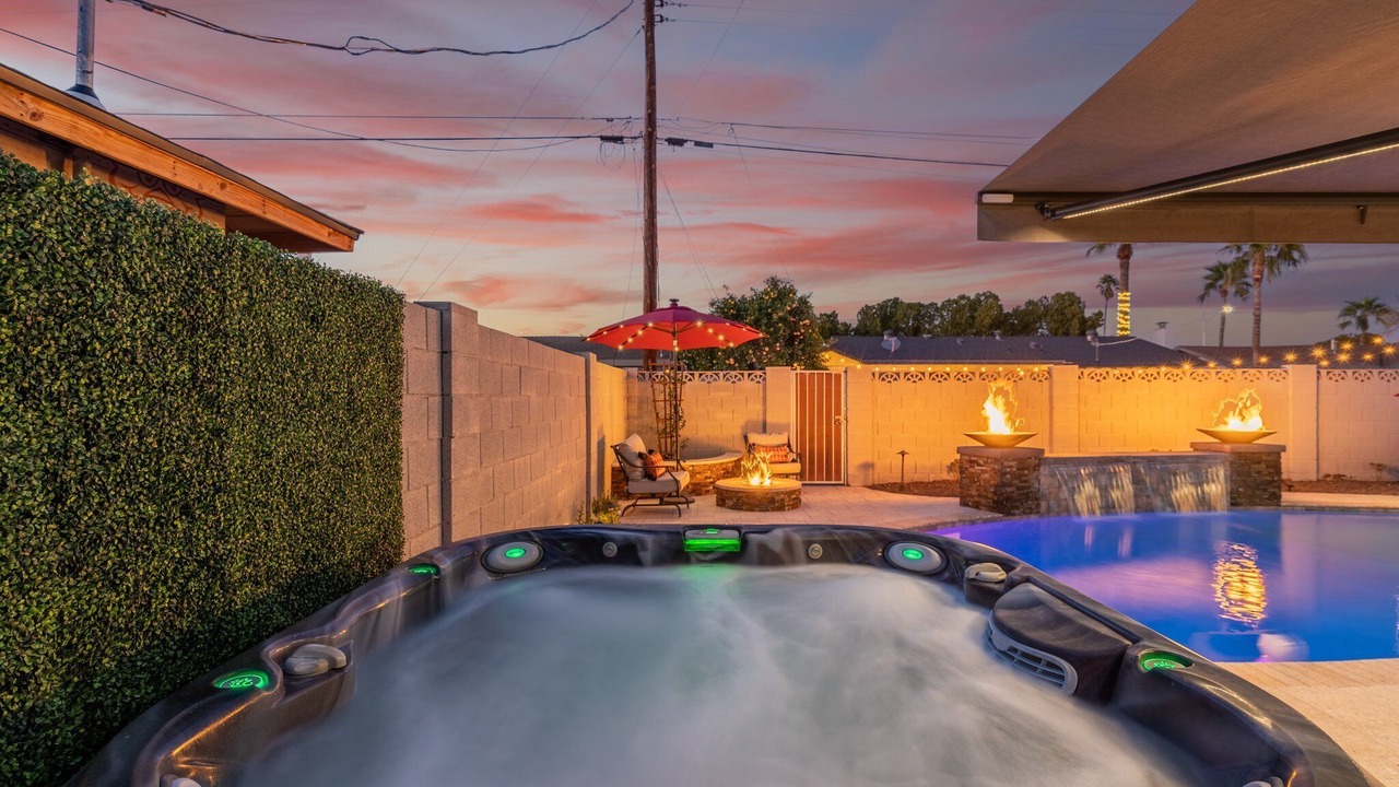 Photo of Outdoor in Scottsdale Estates Six