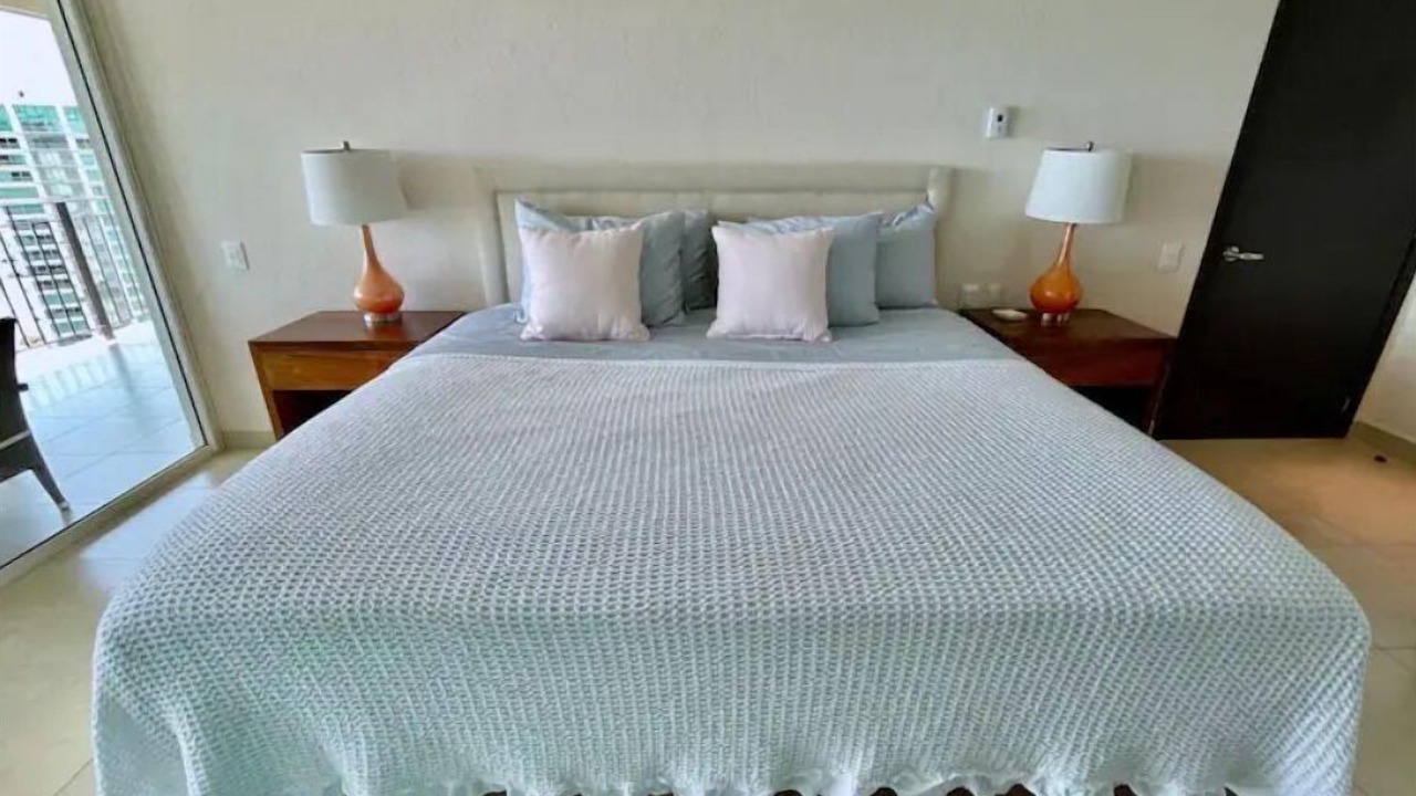Photo of Bedroom in South Hotel Zone