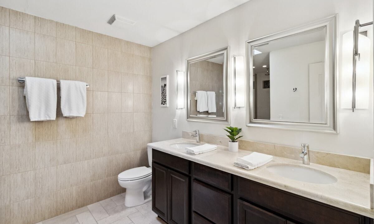 Photo of Bathroom in Park Scottsdale One