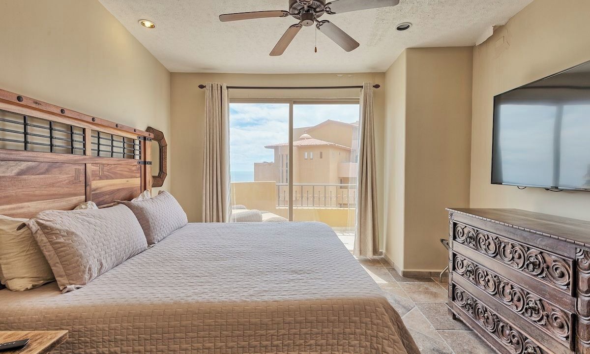 Photo of Bedroom in Sandy Beach