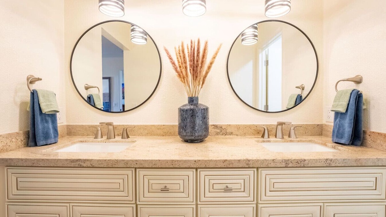 Photo of Bathroom in Oak Creek