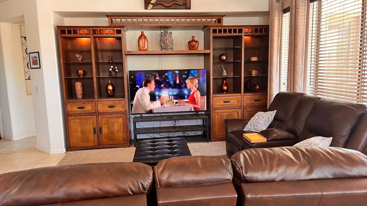 Photo of Livingroom in Eleven Mile Corner