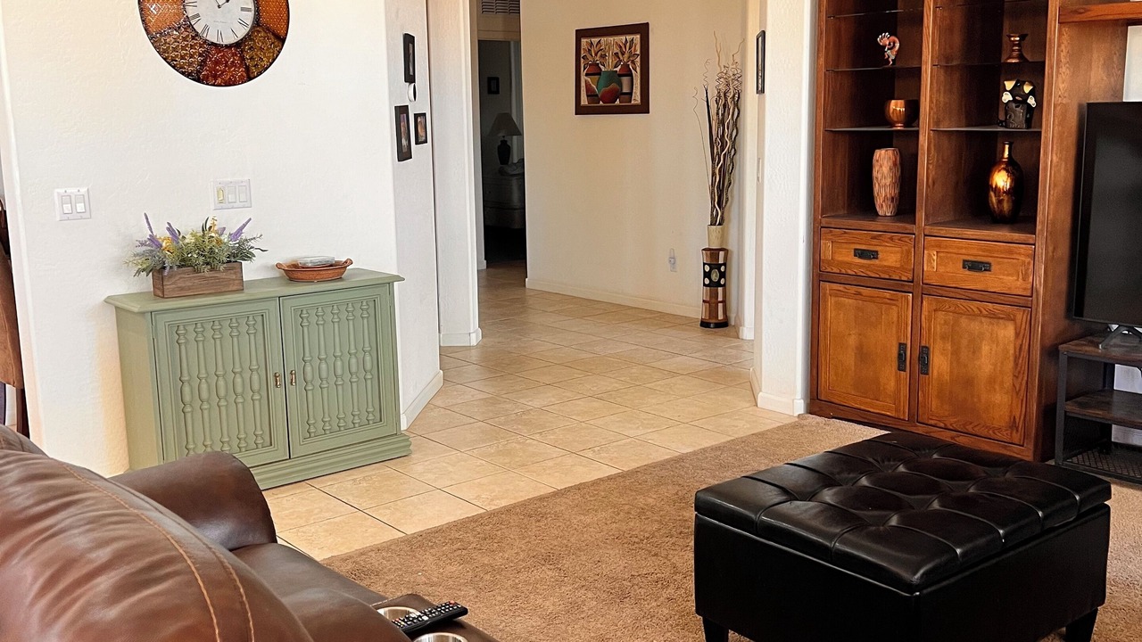 Photo of Livingroom in Eleven Mile Corner