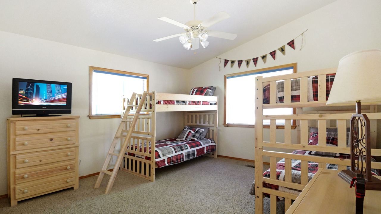 Photo of Bedroom in Munds Park