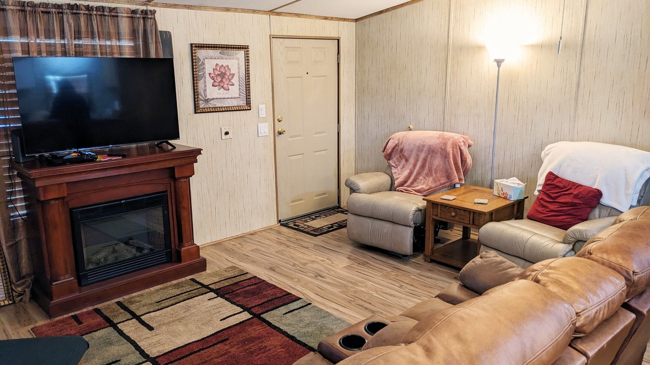 Photo of Livingroom in Desert Sands Golf Country