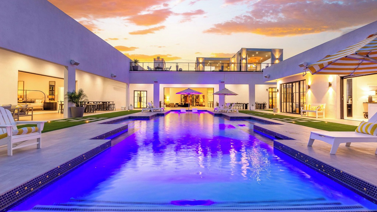 Photo of Outdoor in Camelback Park Estates
