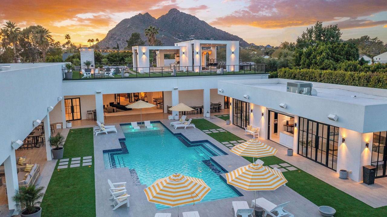 Photo of Others in Camelback Park Estates
