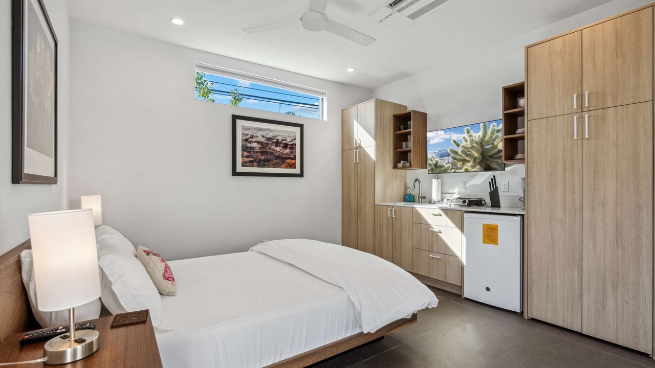Photo of Bedroom in Camelback East