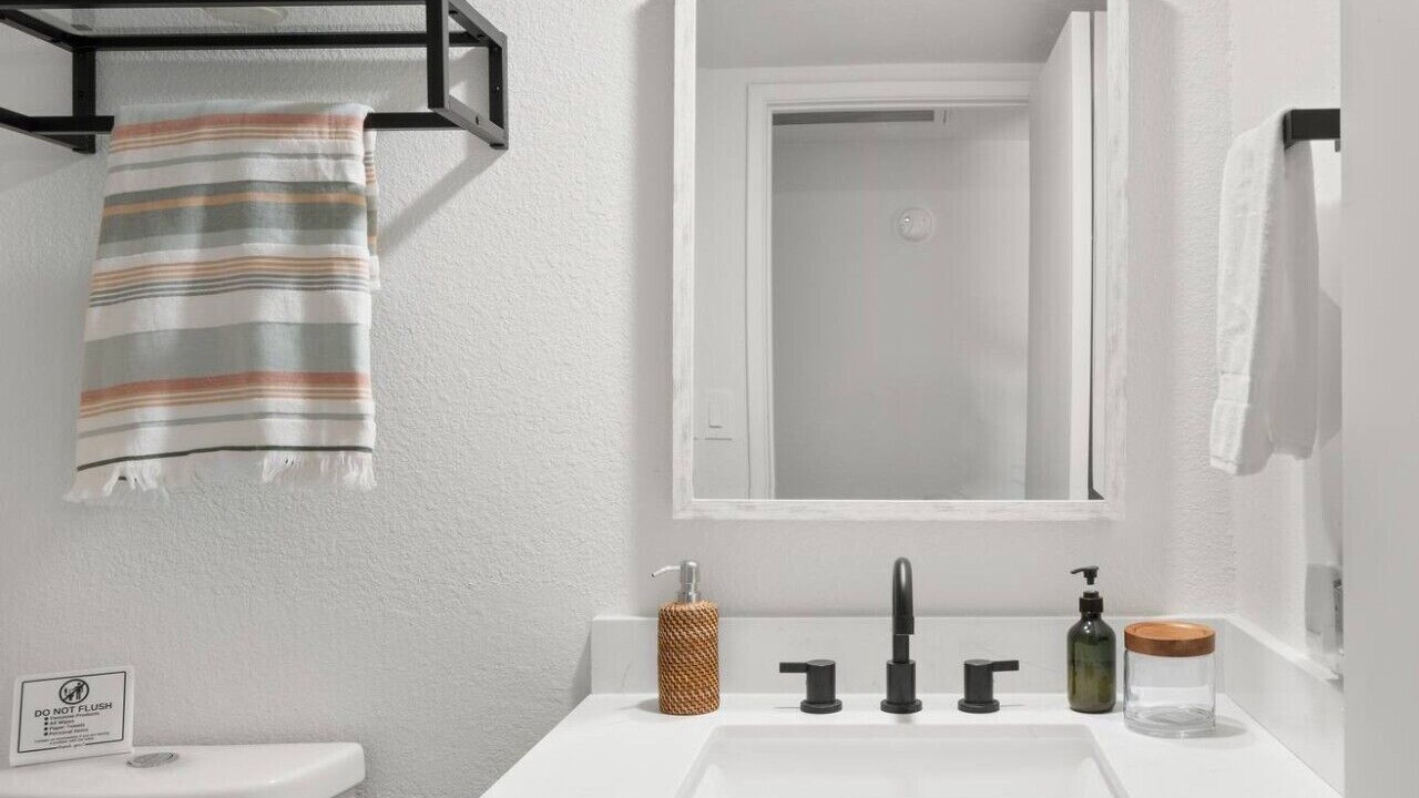 Photo of Bathroom in Horizons On Camelback