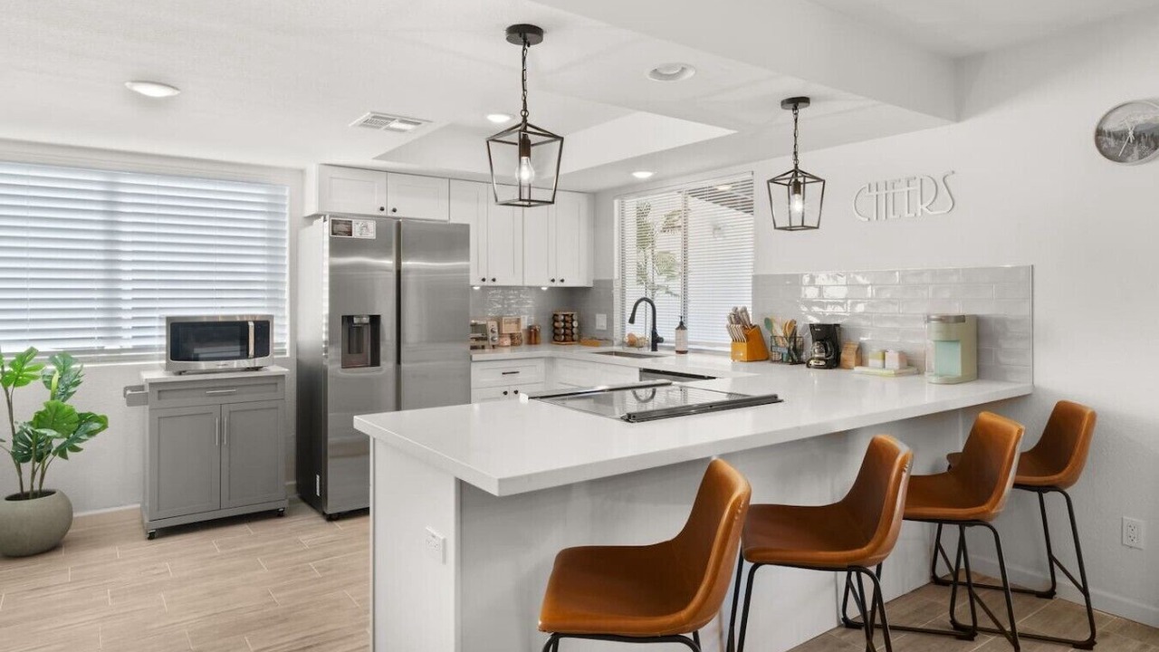 Photo of Kitchen in Horizons On Camelback