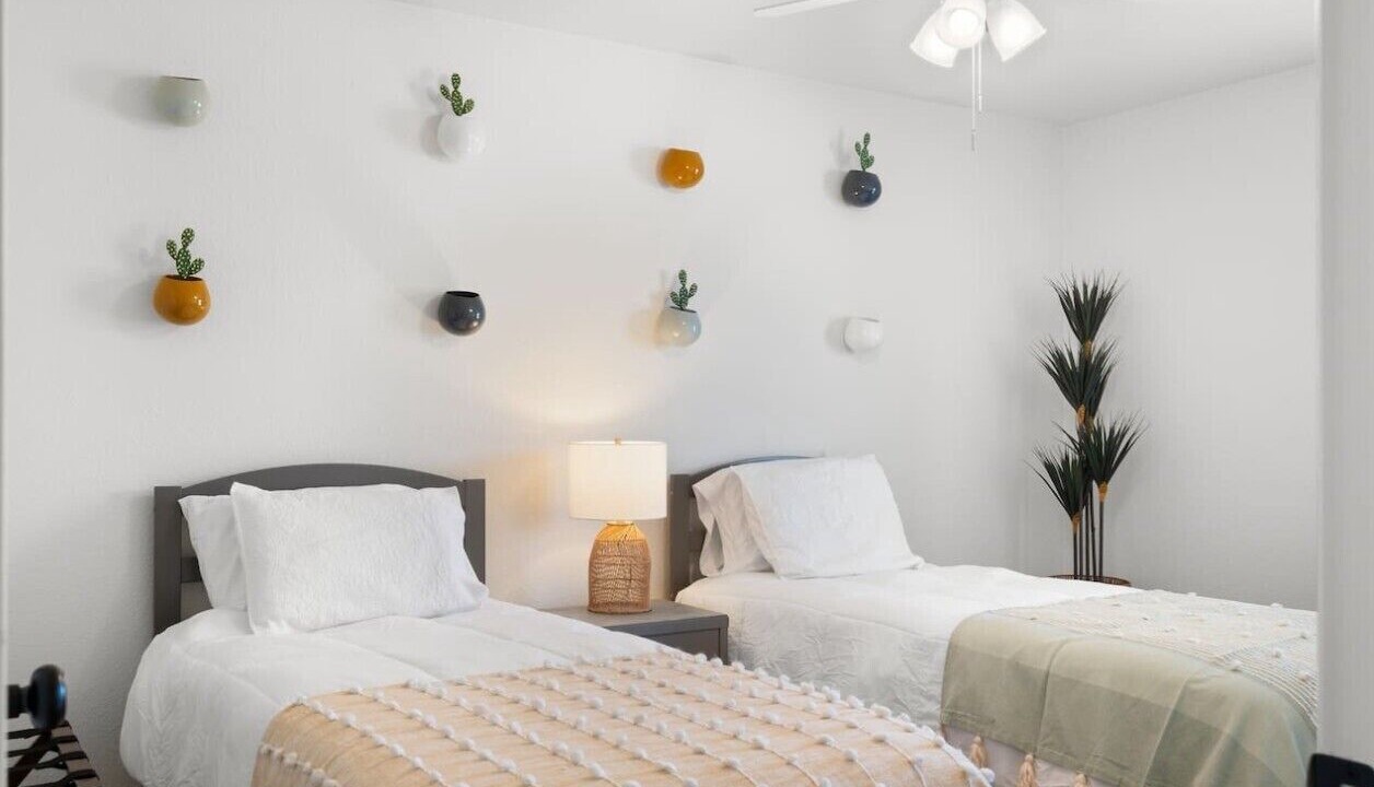 Photo of Bedroom in Horizons On Camelback
