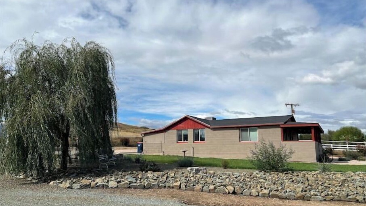 Photo of Outdoor in Dewey-Humboldt
