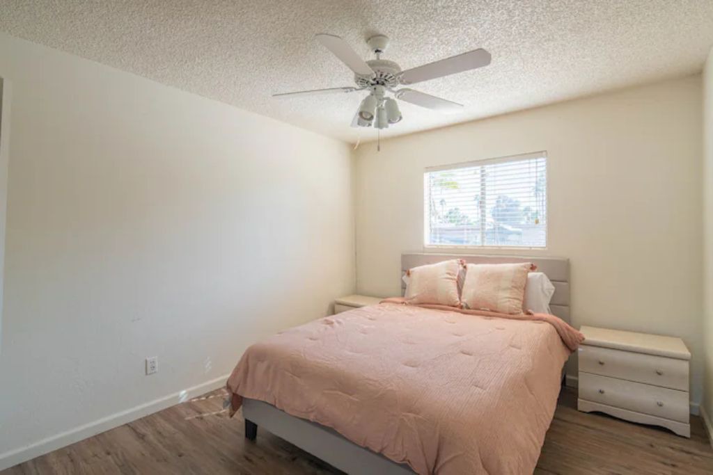 Photo of Bedroom in Raskin Estates