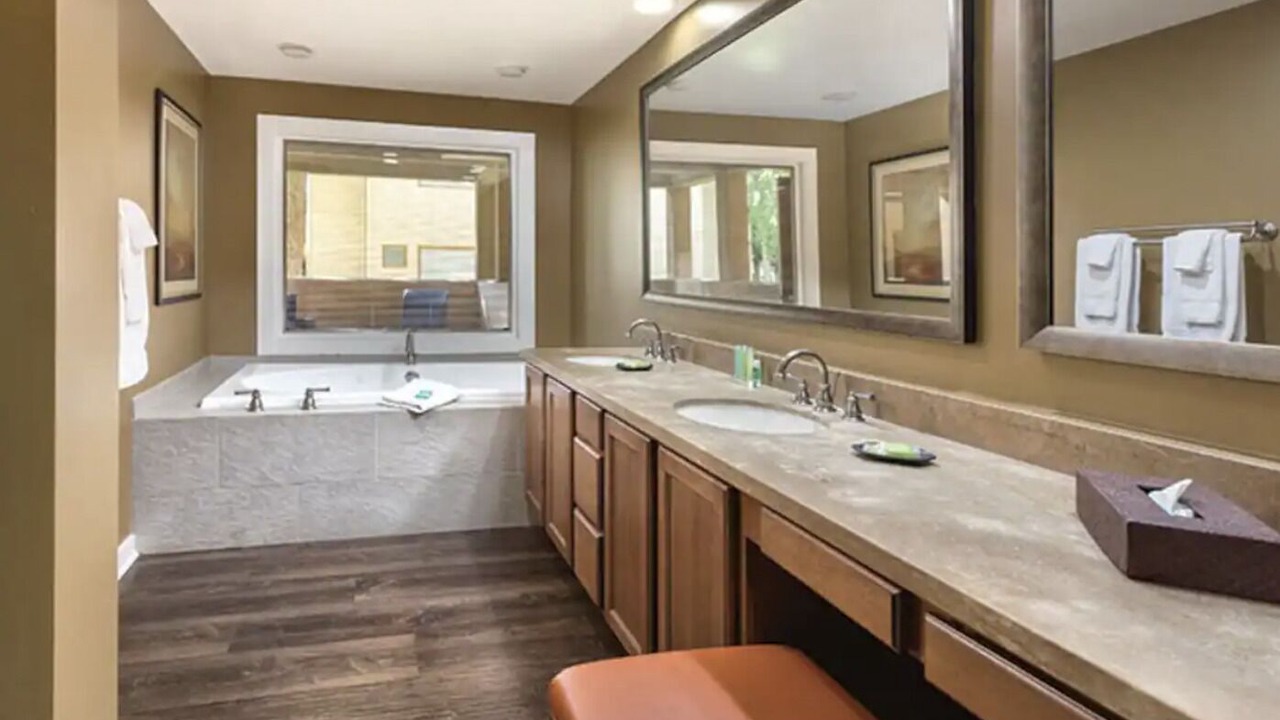 Photo of Bathroom in Paradise Valley Village