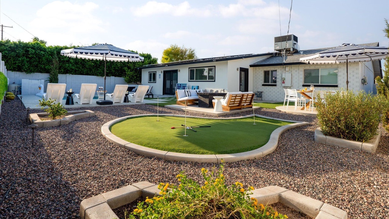 Photo of Patio Balcony in Village Grove