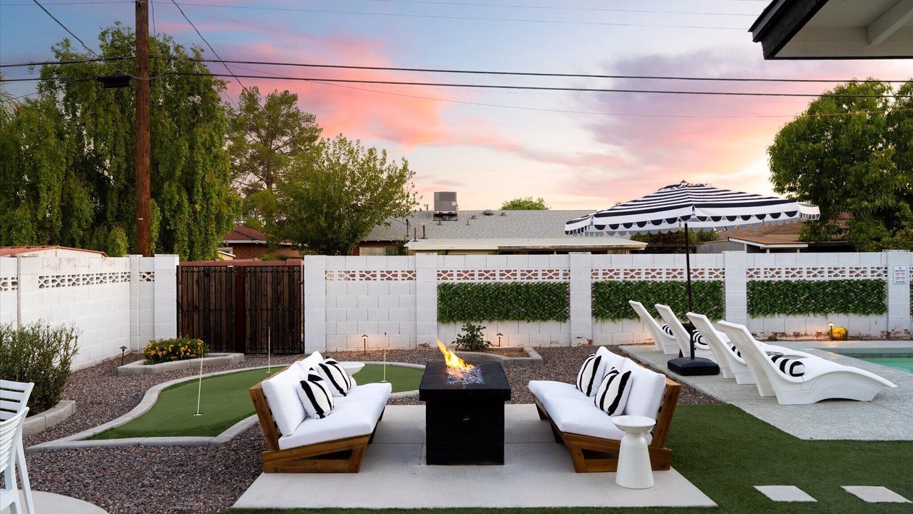 Photo of Patio Balcony in Village Grove