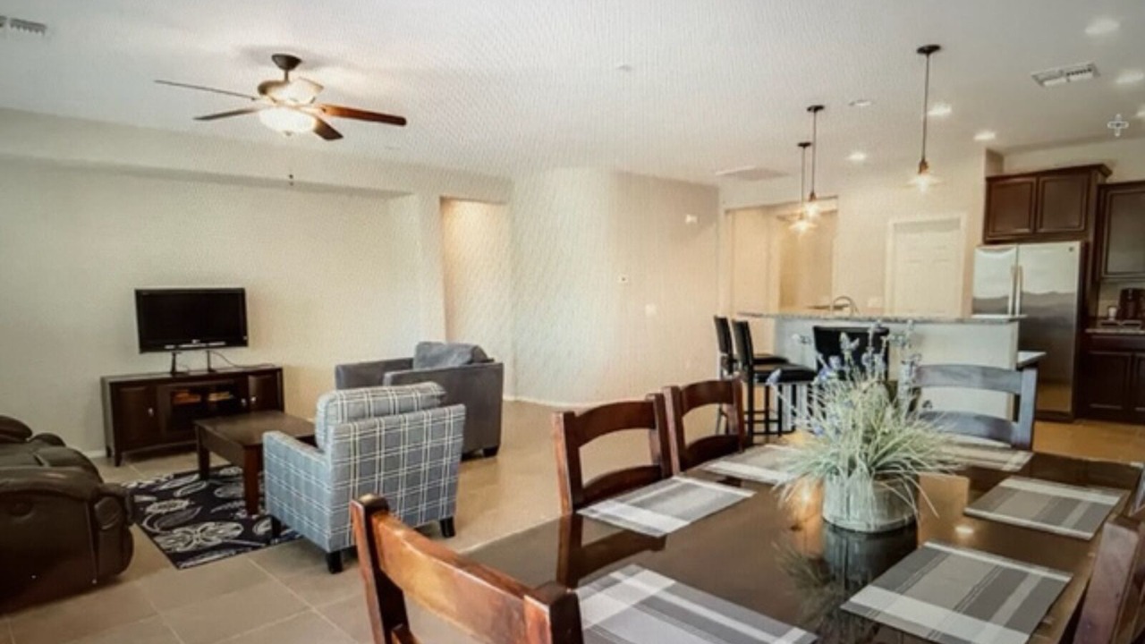 Photo of Livingroom in Anthem at Merrill Ranch