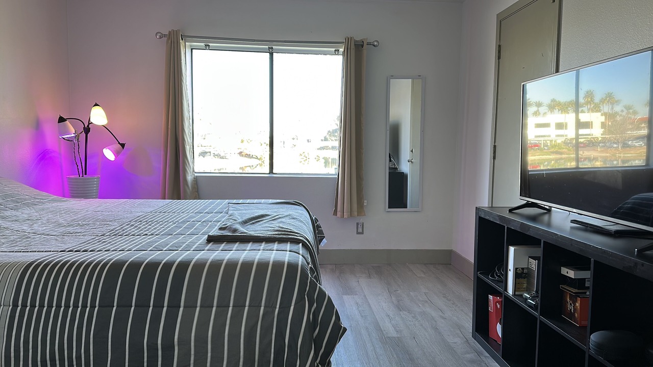 Photo of Bedroom in Lake Biltmore Village